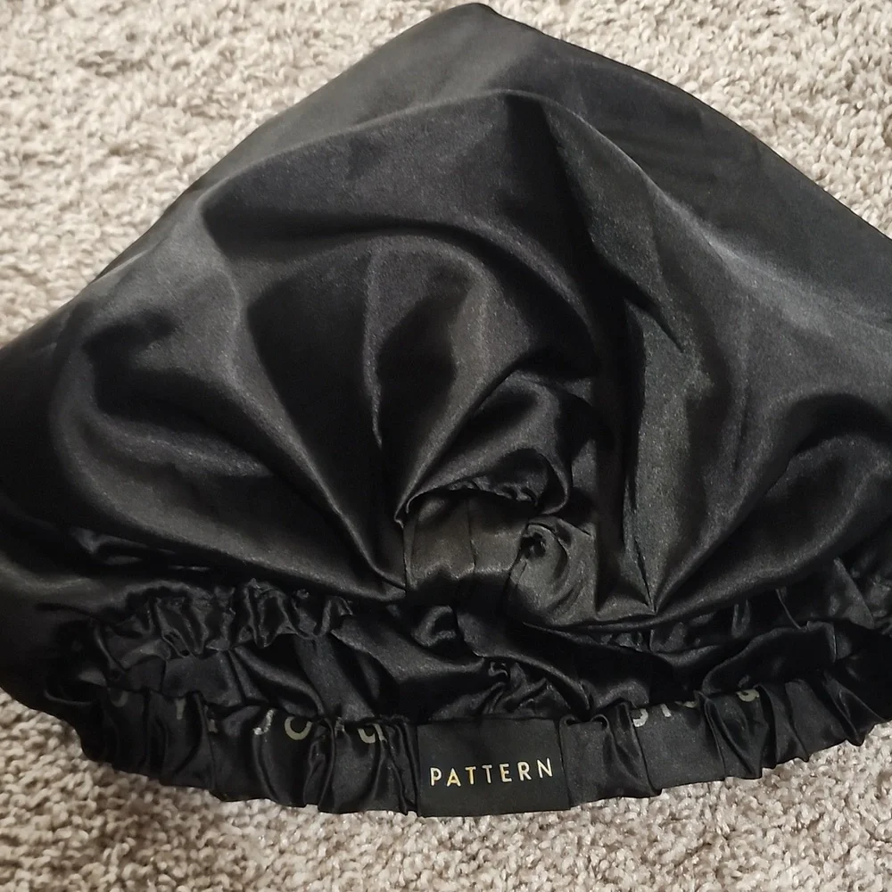 PATTERN BONNET - Picture 3 of 3